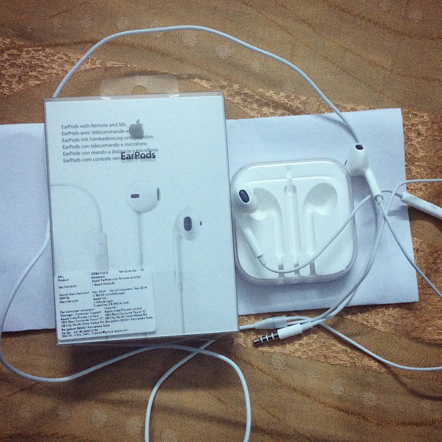 EarPods bill 2014